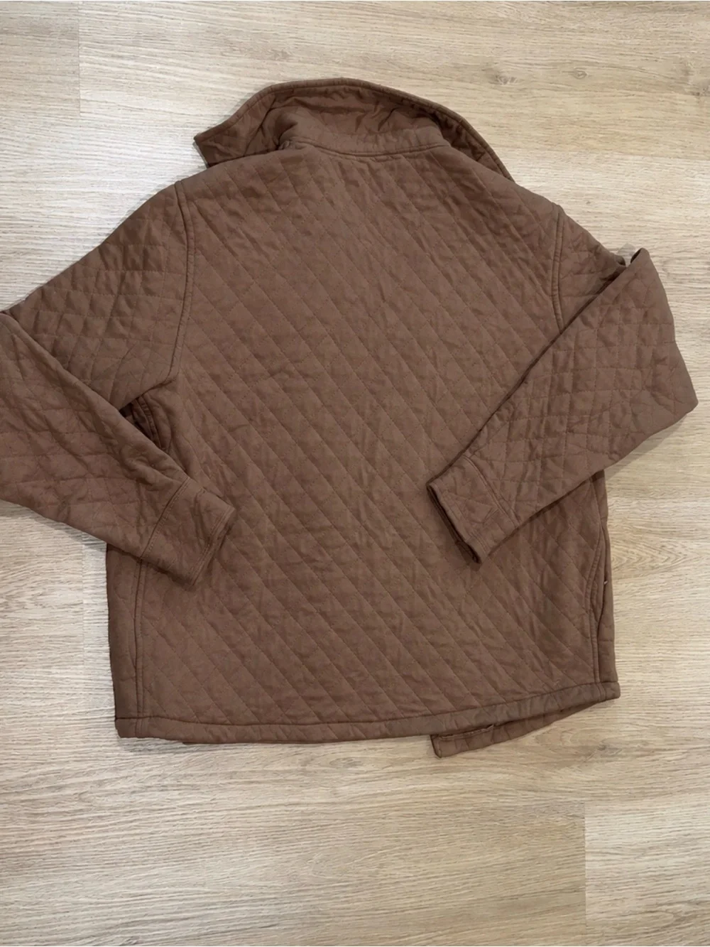 Kenneth Cole quilted button
